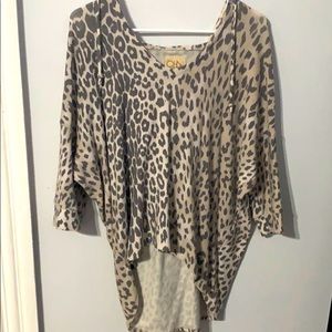 Hooded high low style cheetah print